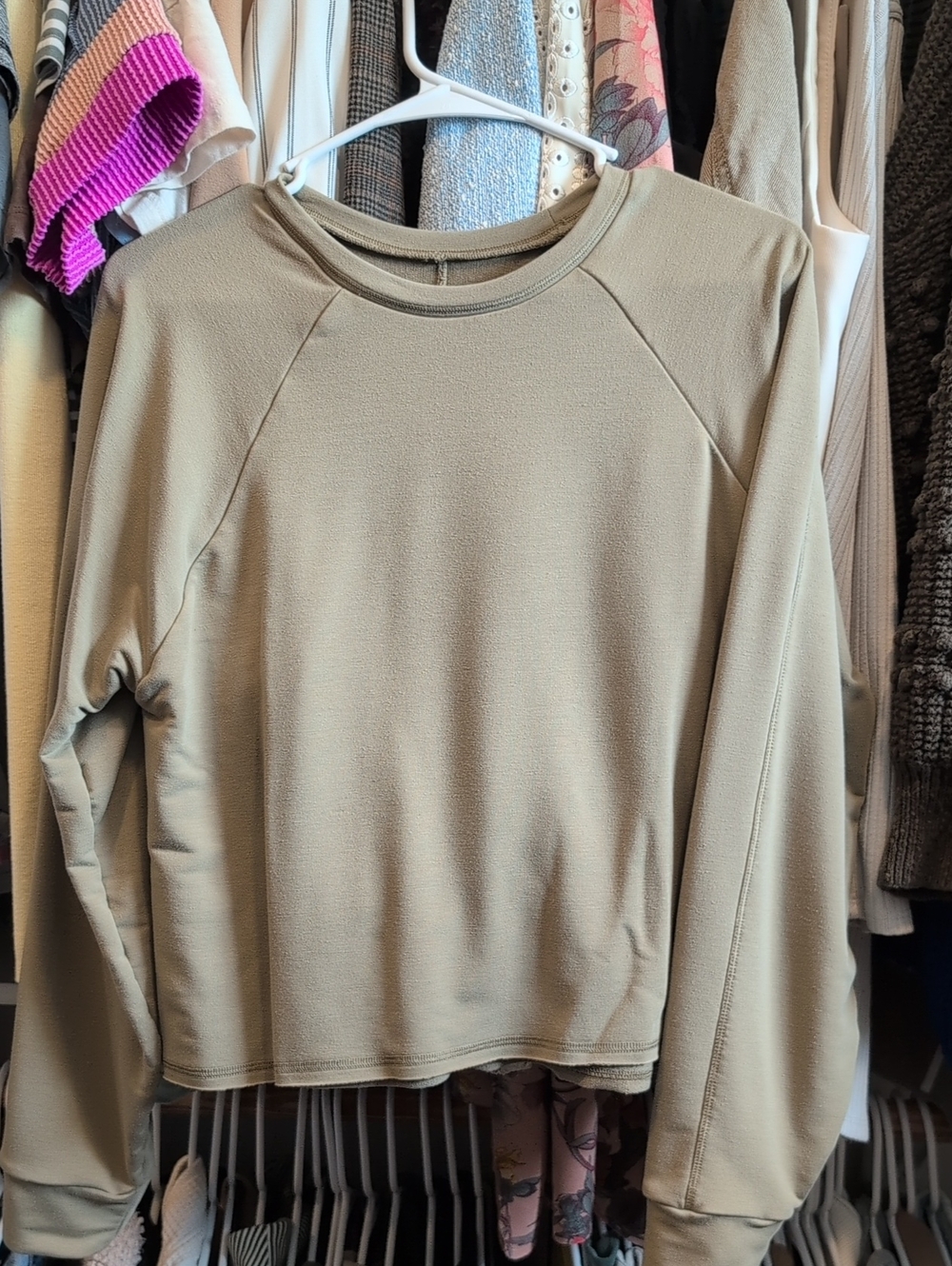 Women’s Lightweight Crewneck Sweatshirt - Olive